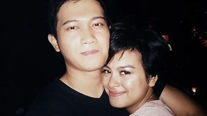 [Bintang] Eva Celia dan Demas Narawangsa