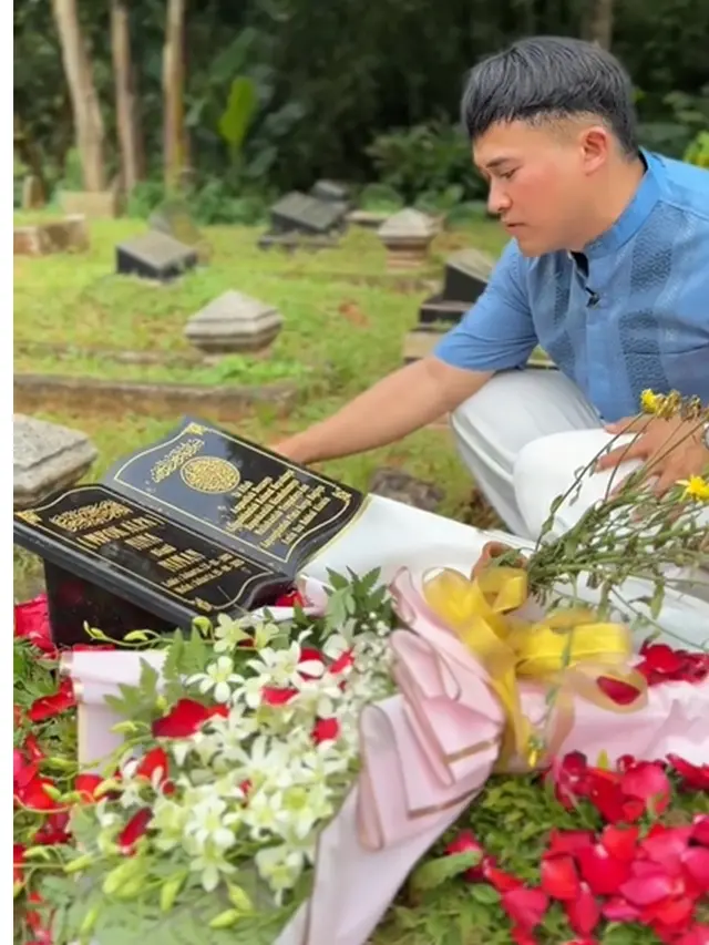 10 Potret Artis Ziarah Makam Jelang Ramadhan 2026, Raffi Ahmad hingga Indro Warkop