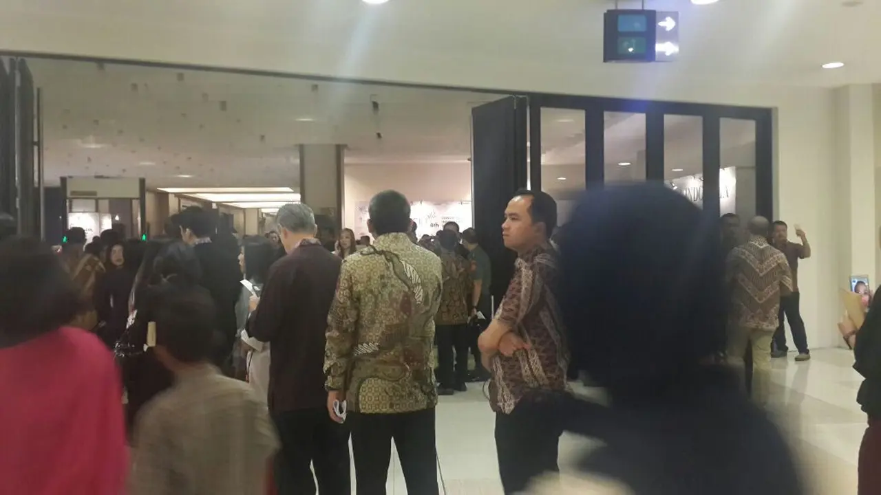Ribuan orang antre untuk menyaksikan pidato Barack Obama di Kongres Diaspora Indonesia, Sabtu 1 Juli 2017