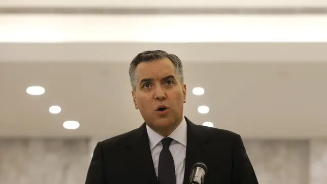 Mustapha Adib terpilih menjadi perdana menteri Lebanon. Ia adalah Duta Besar di Jerman.