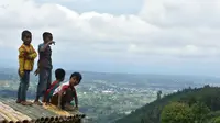 Puncak Bukit Patran Nation di Batang. (Liputan6.com/ Fajar Eko Nugroho)