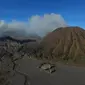 Gunung Bromo merupakan salah satu destinasi wisata di Jawa Timur yang banyak dikunjungi wisatawan. (Liputan6.com/ M Husni Mubarok)