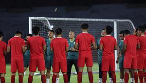 Para pemain Timnas Indonesia U-17 menggelar sesi latihan jelang duel melawan Vietnam U-17 pada lanjutan Piala AFF U-17 2026. (Bola.com/M. Iqbal Ichsan)