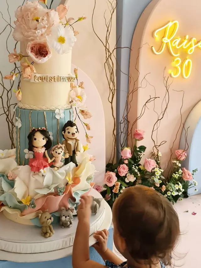 Raisa Ulang Tahun ke-30 Ini 7 Potret Kejutan dari Hamish Daud
