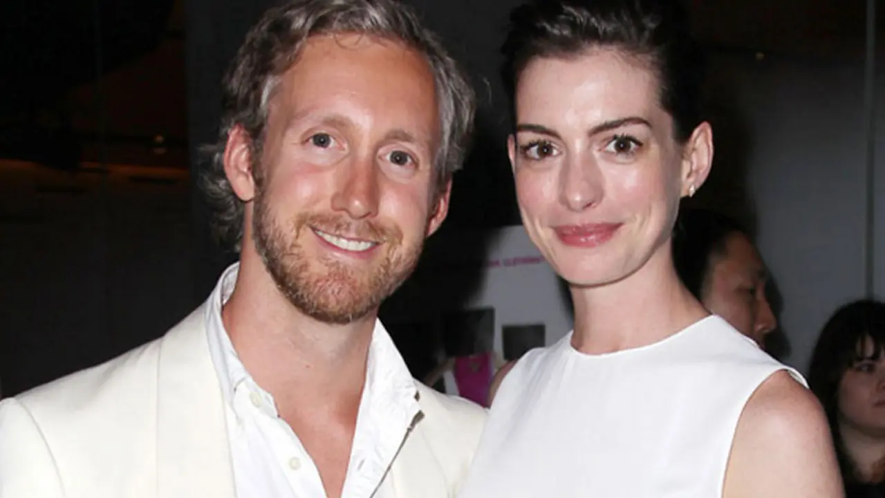 Anne Hathaway 