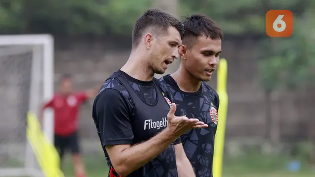 Foto: Persija Jakarta Matangkan Taktik Jelang Bergulirnya Liga 1 Musim 2022 / 2023