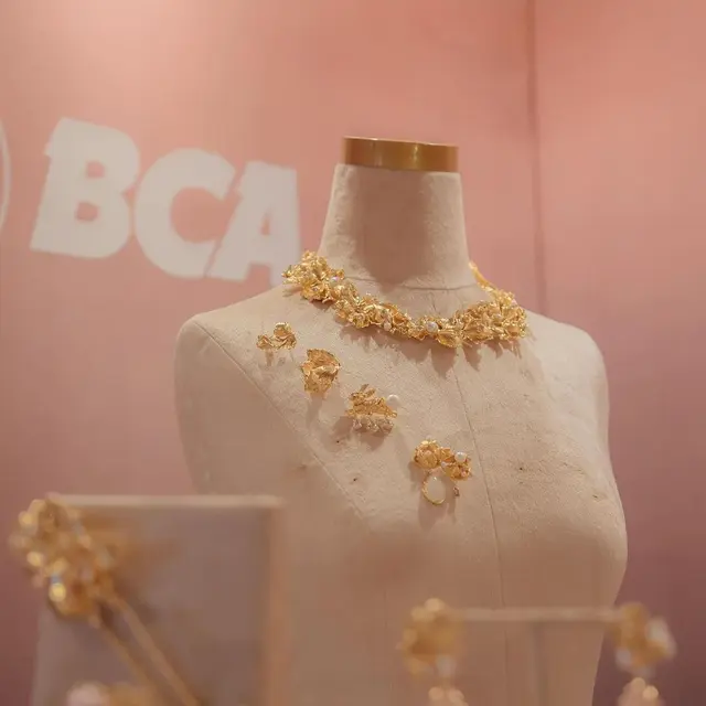 TULOLA ArtWear Collection "Pertemuan Purnama"