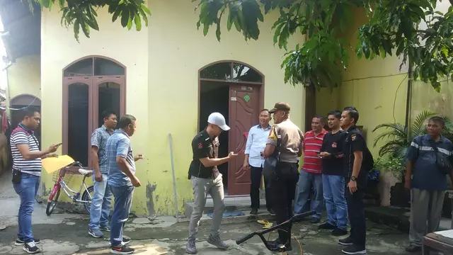 Rumah keluarga penusuk Wiranto di Medan