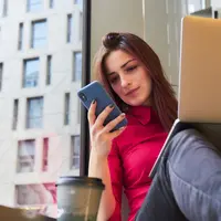 Ilustrasi perempuan bekerja/copyright pixabay.com/allser