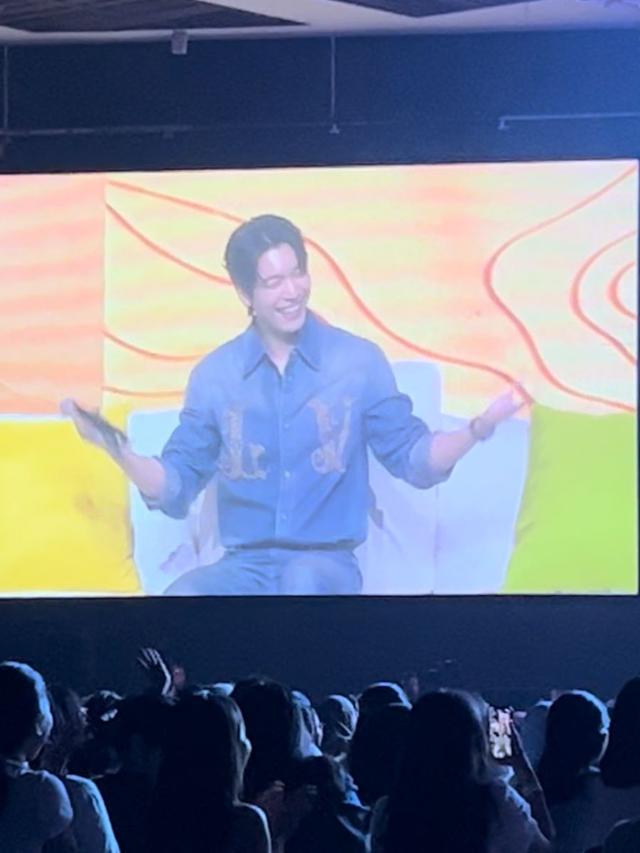 Wi Ha Jun menggelar fanmeeting 'Wi Ha Jun: A Wively Day 2024' di The Kasablanka Hall, Jakarta pada Sabtu (28/09/2024) (Fimela.com/Dok/Rianti Fitri Wulandari)