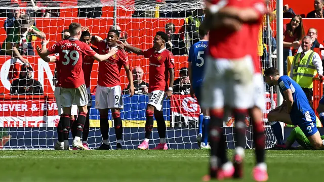 Selebrasi pemain MU saat melawan Everton di Liga Inggris