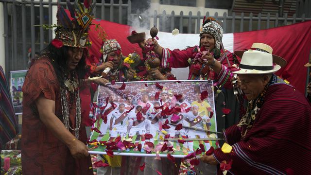 Dukun Peru Bikin Ritual Jelang vs Brasil di Kualifikasi Piala Dunia 2026