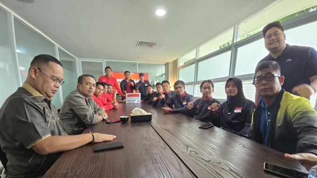 Pelepasan kontingan Indonesia ke Piala Davis Grup II melawan Slovenia