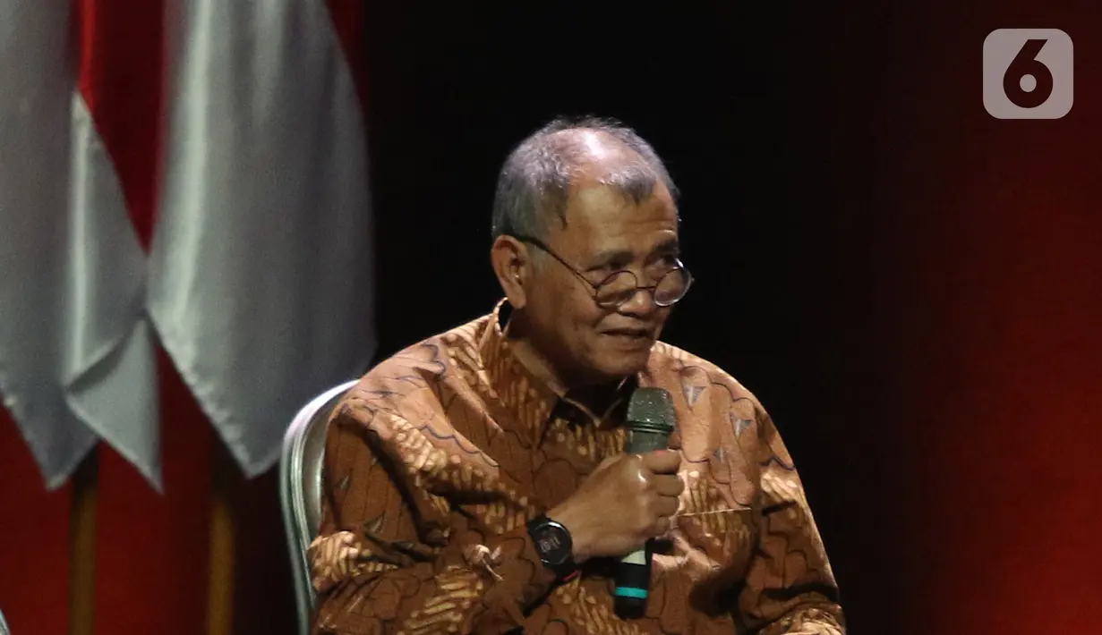 Ketua KPK Agus Rahardjo saat diskusi panel I  Rakornas Indonesia Maju antara Pemerintah Pusat dan Forum Koordinasi Pimpinan Daerah (Forkopimda) di Bogor, Jawa Barat, Rabu (13/11/2019). Panel I itu membahas sinergi penegakan hukum dalam mendukung pertumbuhan ekonomi. (Liputan6.com/Herman Zakharia)