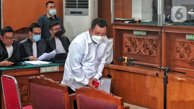 Sidang Ricky Rizal dan Kuat Ma ruf