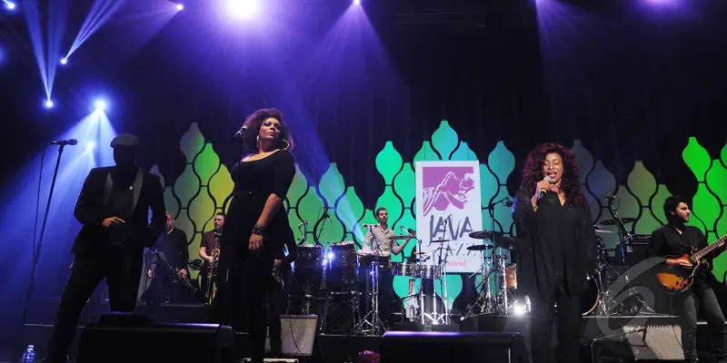 Kolaborasi Dahsyat Chaka Khan dan Incognito Tutup Java Jazz Hari Kedua