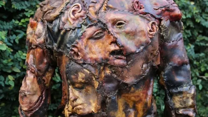 [Bintang] Pacar Pakai 10 Benda Ini, Dijamin Kamu Ogah Peluk!