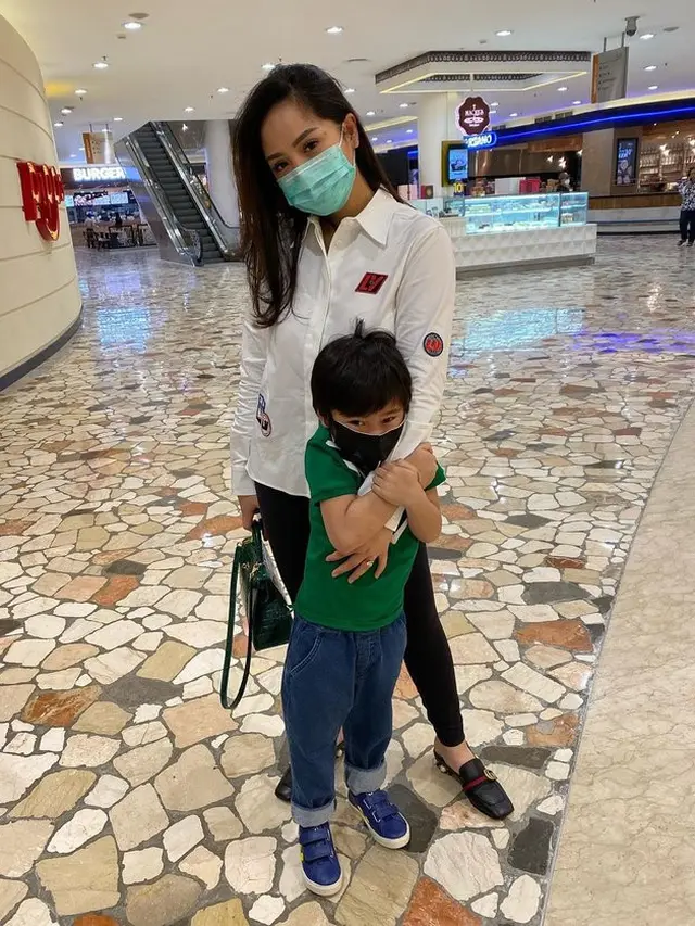 Antisipasi Corona, Ini yang Dilakukan 6 Seleb Tanah Air