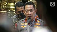 Kapolri Jenderal Listyo Sigit Prabowo menyampaikan keterangan saat jumpa pers di Mabes Polri, Jakarta, Kamis (4/8/2022). Kapolri Jenderal Listyo Sigit Prabowo bakal mengeluarkan TR khusus untuk memutasi sejumlah polisi yang diduga melanggar kode etik terkait penanganan kasus tewasnya Brigadir J. (Liputan6.com/Faizal Fanani)