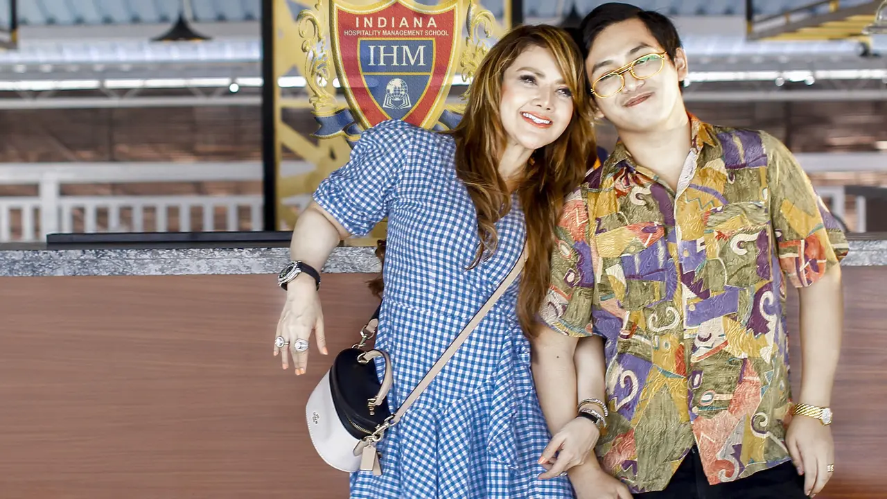 Barbie Kumalasari bersama kekasihnya Ian Wibowo