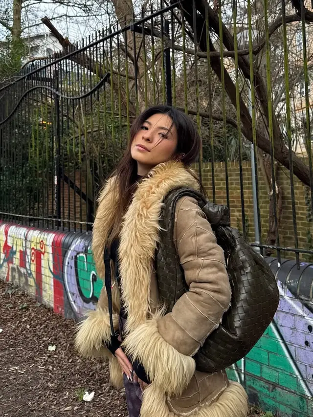 Wulan Guritno Liburan Akhir Tahun di London Bersama Ketiga Anak