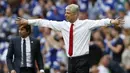 Pelatih Arsenal, Arsene Wenger, saat pertandingan melawan Chelsea pada final Piala FA di Stadion Wembley, Sabtu (27/5/2017). Arsenal menang 2-1. (AP/Kirsty Wigglesworth)