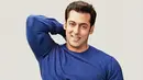 Nama Salman Khan dikenal publik setelah ia bermain dalam film Kuch Kuch HotaHai. Meskipun sudah berusia 51 tahun, akan tetapi ia masih terlihat tampan. (Foto: dnaindia.com)