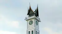 Jam Gadang Bukittinggi, salah satu destinasi wisata yang bakal dikunjungi wisatawan asal China. (Foto: Liputan6.com/ Novia Harlina)