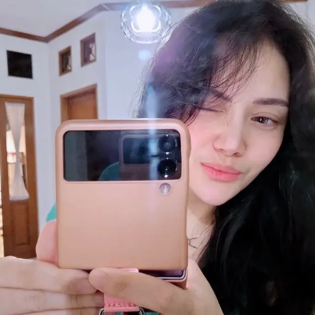 7 Potret Terbaru Mawar AFI, Resmi Bercerai dari Suami Usai Diselingkuhi
