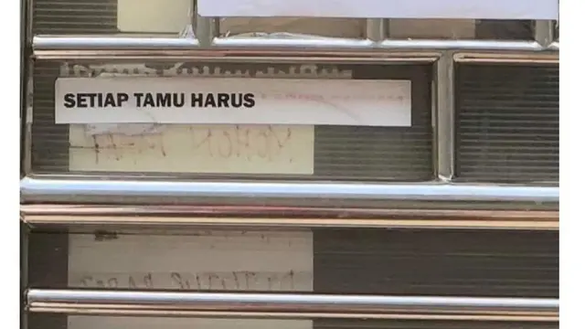 6 Tulisan Peringatan Tak Tuntas Ini Bikin Geregetan, Jadi Penasaran Lanjutannya (IG/awreceh.id)
