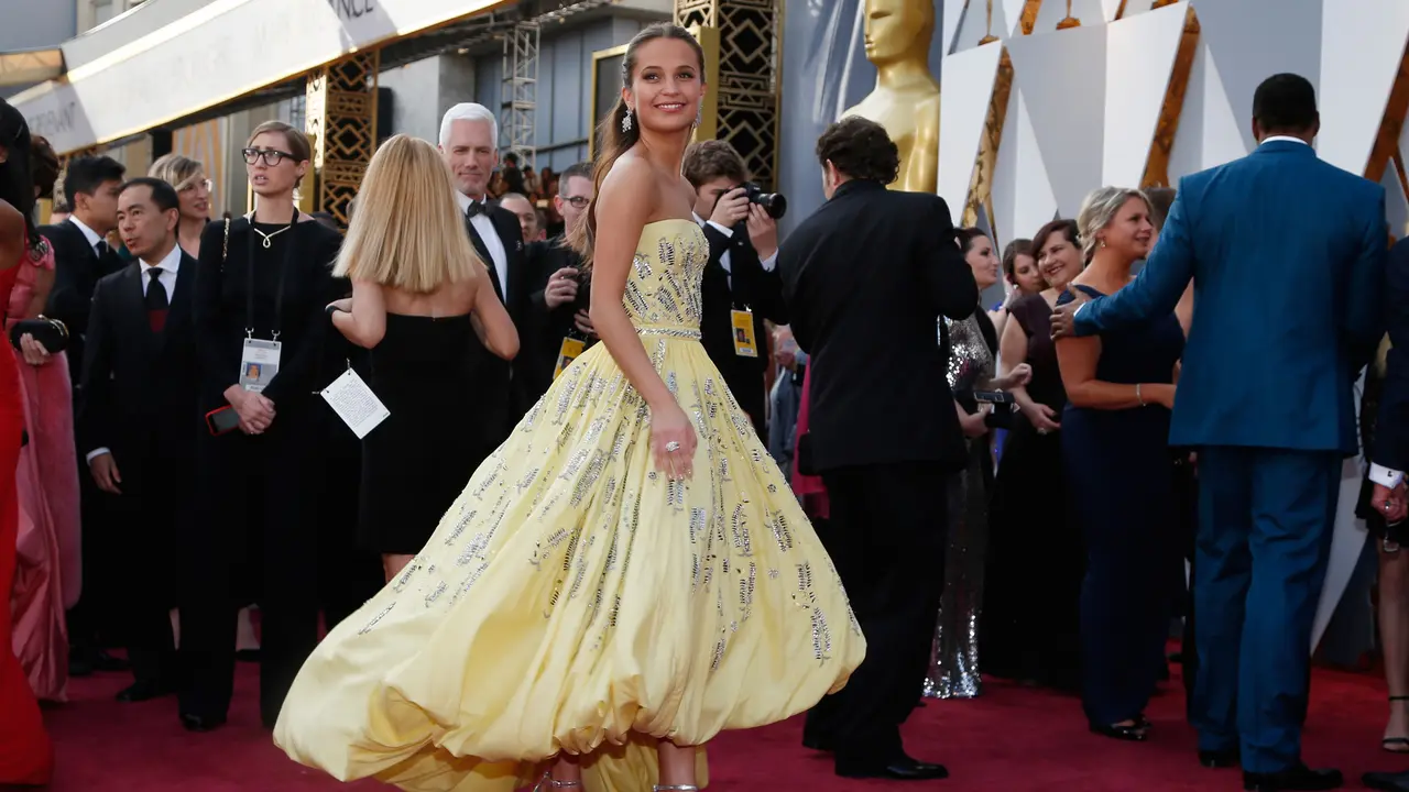 20160229-Piala-Oscar-USA-Alicia-Vikander-Reuters