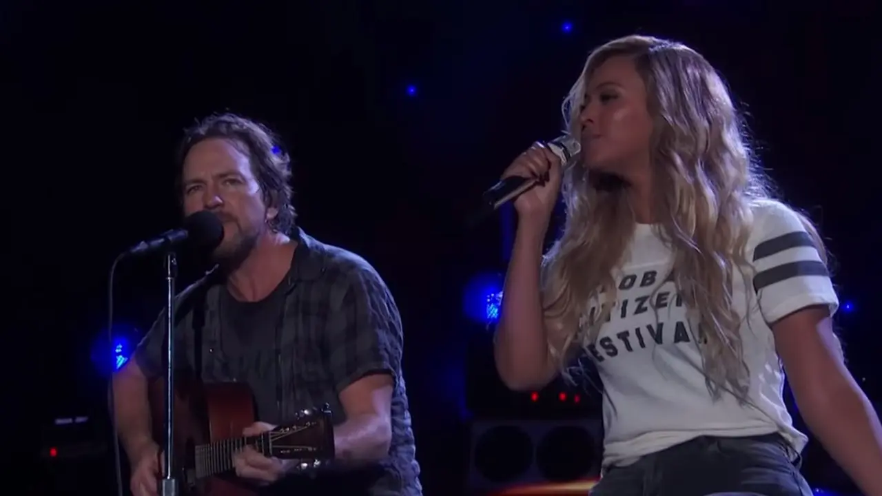 Eddie Vedder dan Beyonce di Global Citizen festival 2015 (MSNBC)