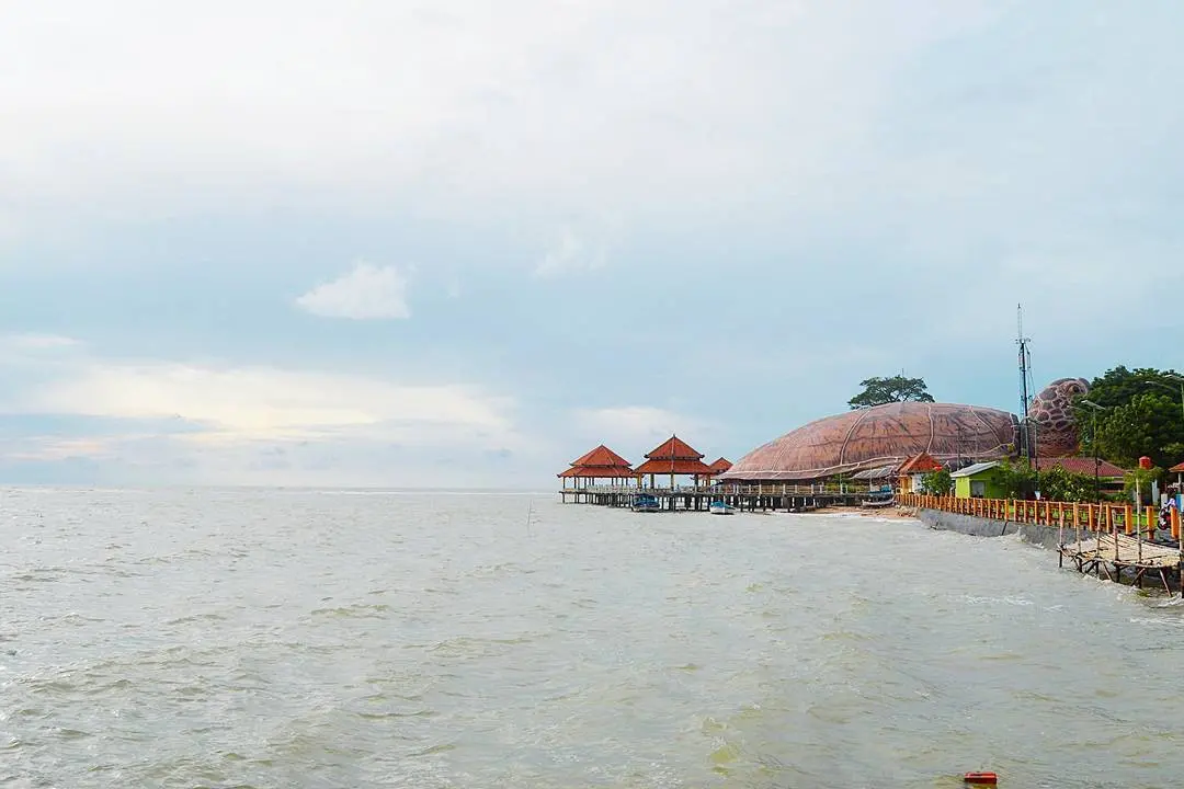 Pantai Kartini, Jepara, Jawa Tengah. (elsevier_/Instagram)