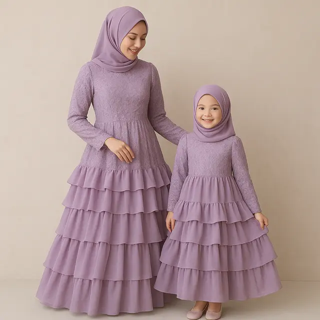 Gamis Brokat Layer dan Ruffle yang Playful