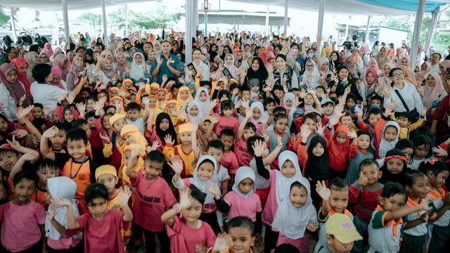 Kampung Ceria Anak Merdeka 2025: Kahiyang Ayu Ajak Anak PAUD Amalkan Ikrar Anak Indonesia Hebat