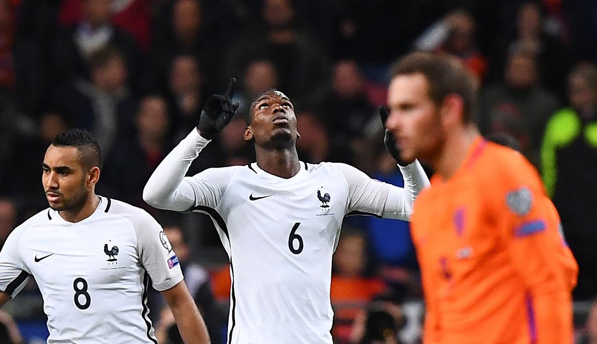Ekspresi pemain Prancis, Paul Pogba, setelah mencetak gol ke gawang Belanda pada laga Grup A Kualifikasi Piala Dunia 2018 zona Eropa, di Amsterdam ArenA, Selasa (11/10/2016) dini hari WIB. (AFP/Franck Fife)