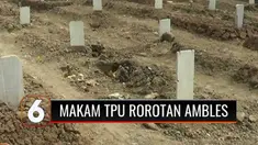 Sejumlah makam di tempat pemakaman umum khusus Covid-19, Rorotan, Cilincing, Jakata Utara, ambles. Diduga hal ini terjadi lantaran pematangan tanah yang belum selesai dan sebelumnya merupakan area persawahan.