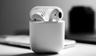 How to clean AirPods and why it is important. (Photo: Filipe Alves/Unsplash)