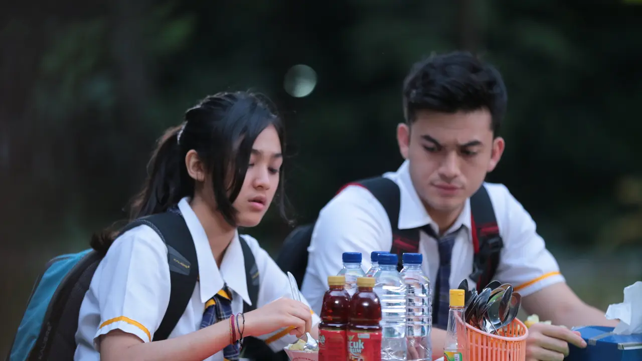 [Bintang] Cut Syifa dan Rizky Nazar