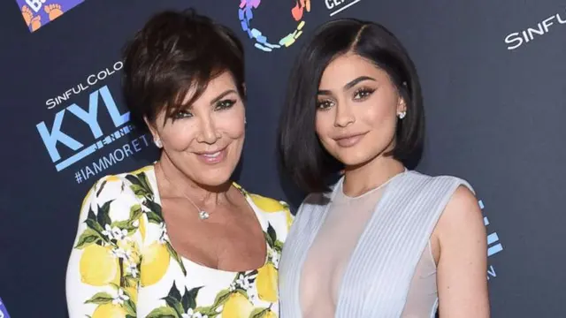 [Bintang] Kris Jenner - Kylie Jenner