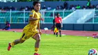 Aksi Firza Andika bersama Bhayangkara FC di BRI Super League 2025/2026. (Instagram/firzaandika11)