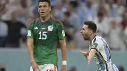 Pada matchday kedua menghadapi Meksiko (26/11/2022), di mana Argentina diwajibkan menang untuk tetap menjaga asa lolos ke babak 16 besar, Lionel Messi sukses menyumbang 1 gol dan 1 assist dalam kemenangan 2-0. Di laga terakhir grup saat menang 2-0 atas Polandia (30/11/2022), Lionel Messi gagal menyumbang gol. (AFP/Juan Mabromata)