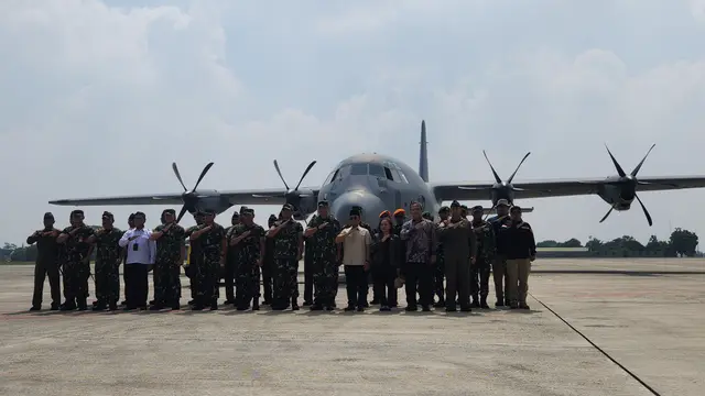 Panglima TNI Jenderal Agus Subiyanto mengirimkan sejumlah alat untuk menurunkan barang bantuan dari ketinggian dengan metode airdrop ke pemerintahan Yordania yang bakal dikirimkan ke warga Gaza Palestina.