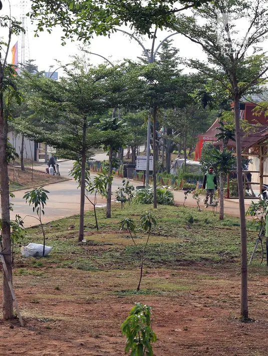 Kondisi salah satu taman di kawasan RTH/RPTRA Kalijodo, Jakarta. Selasa (24/7). Sebelumnya, warganet ramai membahas di media sosial ihwal kondisi RTH dan RPTRA Kalijodo yang terlihat terbengkalai. (Liputan6.com/Helmi Fithriansyah)