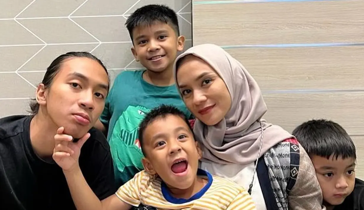 <p>[Instagram/ennolerian_]</p>