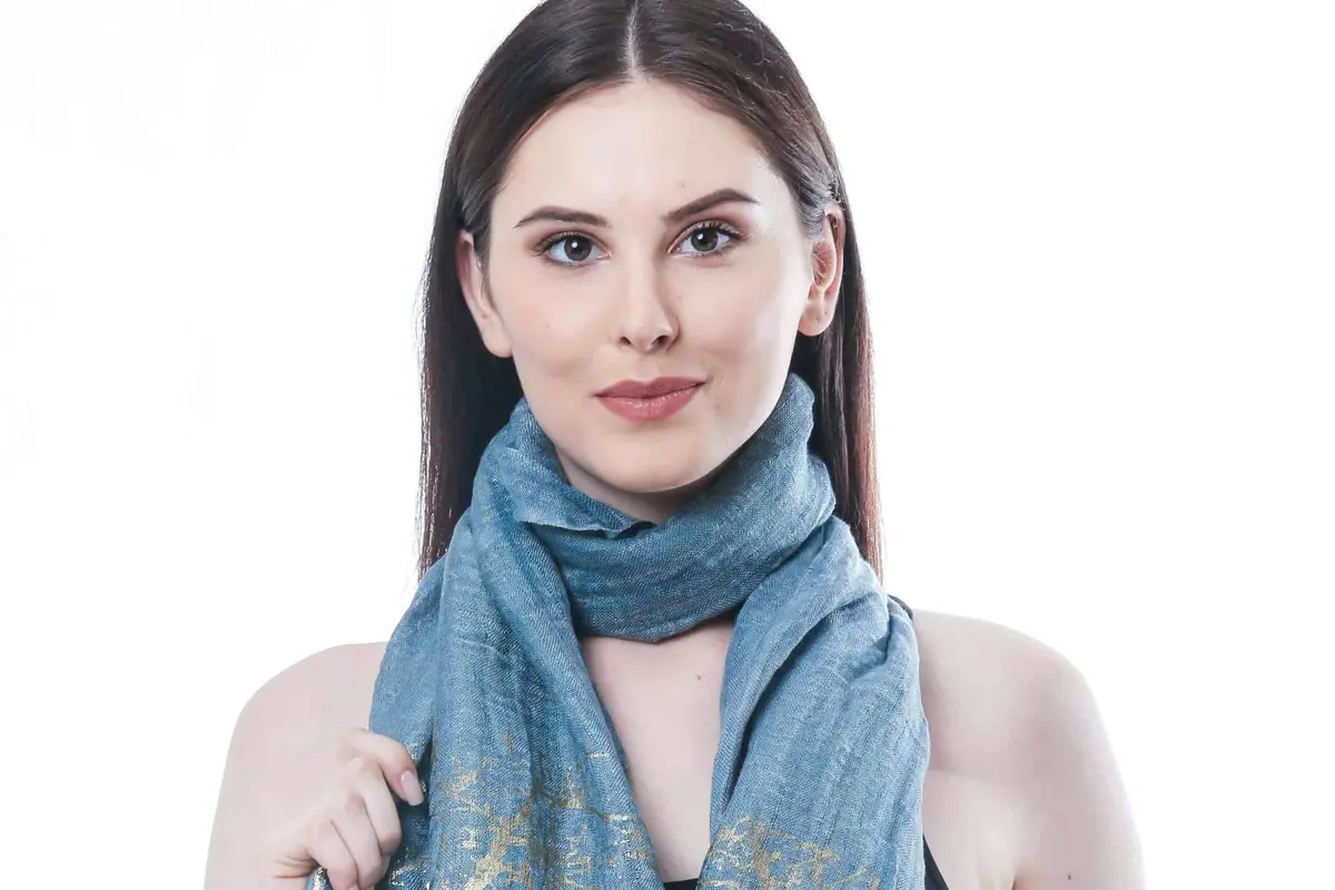 scarf