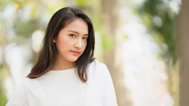 perempuan mandiri dewasa