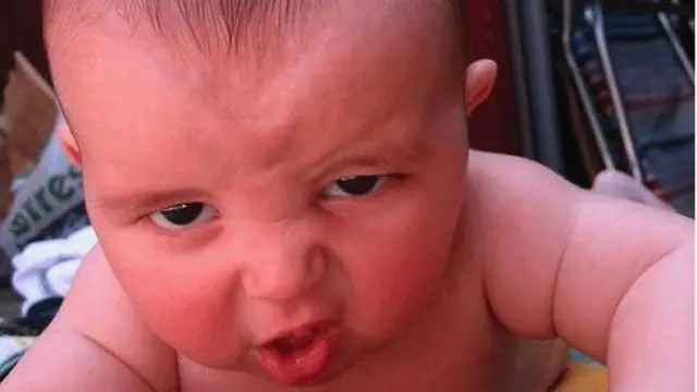 Ekspresi Kocak Saat Bayi Lagi Marah Ini Malah Bikin Ketawa
