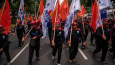 Buruh Minta UMR 2027 Naik 9,5%, Kemnaker Beri Penjelasan