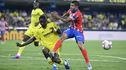 Villarreal main apik untuk memaksakan hasil imbang 2-2 dengan Atletico Madrid. (JOSE JORDAN / AFP)